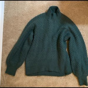 Abercrombie sweater